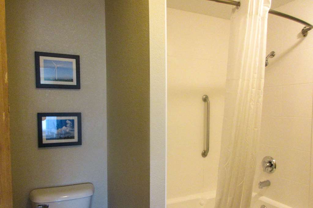 Comfort Inn Dekalb - Adjacent The University 部屋 写真